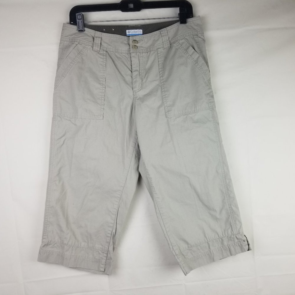 Columbia Womans Sz 10 Tan Beige Khaki Hiking Capri Pants Causal Pockets
